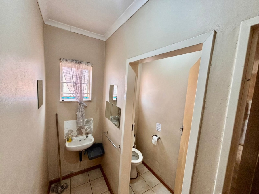 Commercial Property for Sale in Uraniaville North West